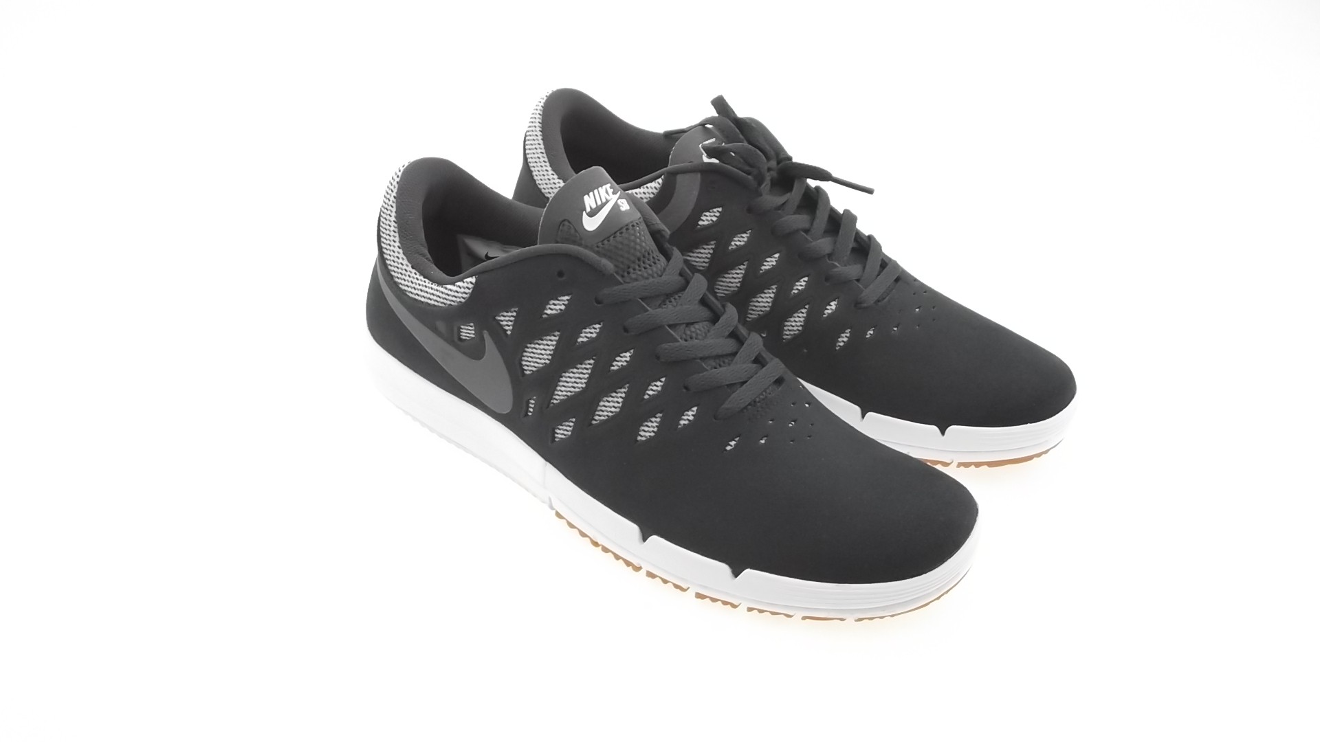 Nike Free SB (black / white)