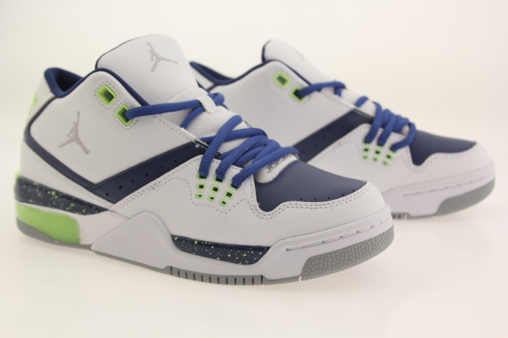 Jordan Big Kids Flight 23 BG (white / wolf grey / insignia blue / ghost green)