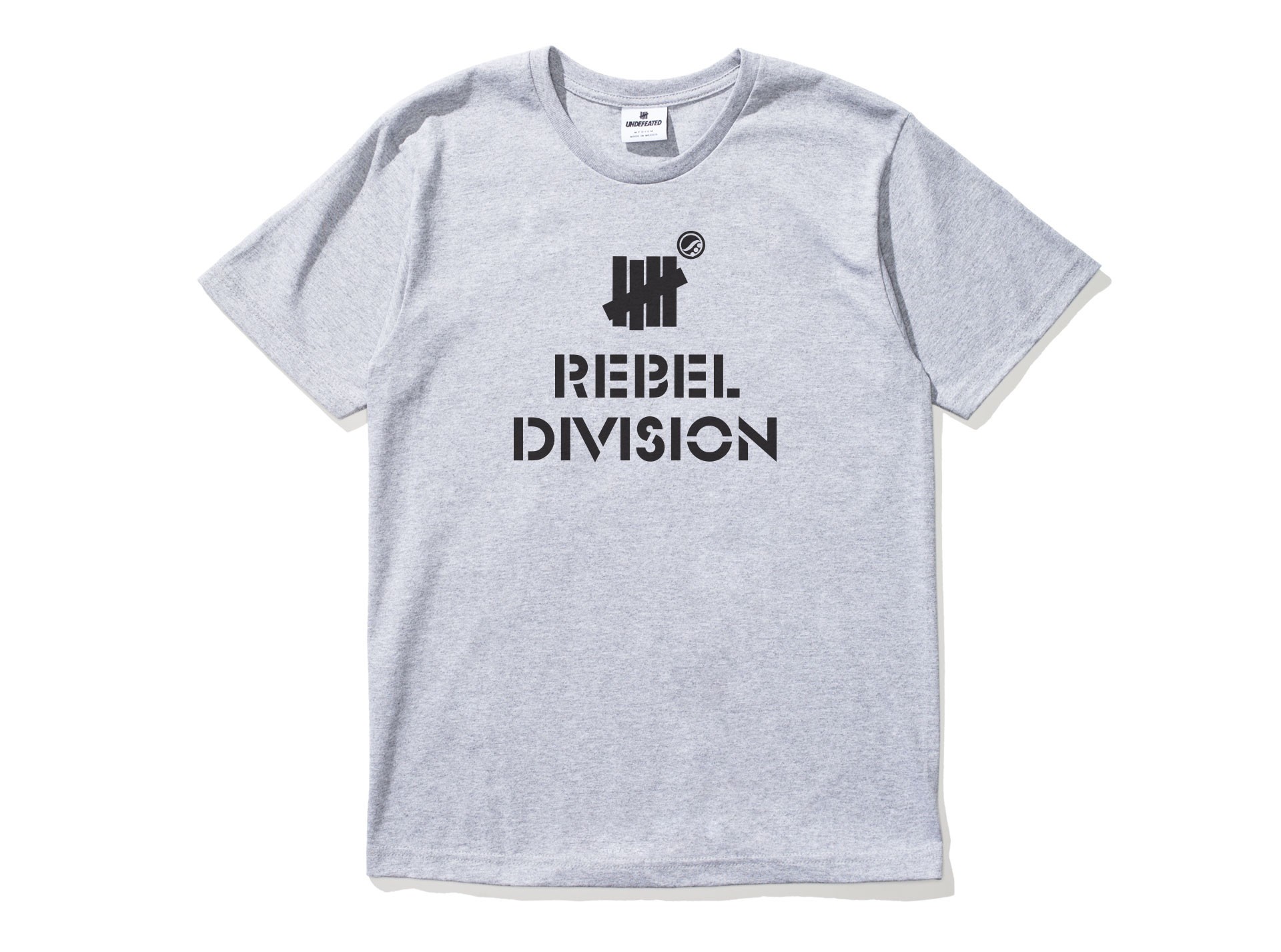 Undefeated x SYR Men Rebel Division Tee (gray / heather)