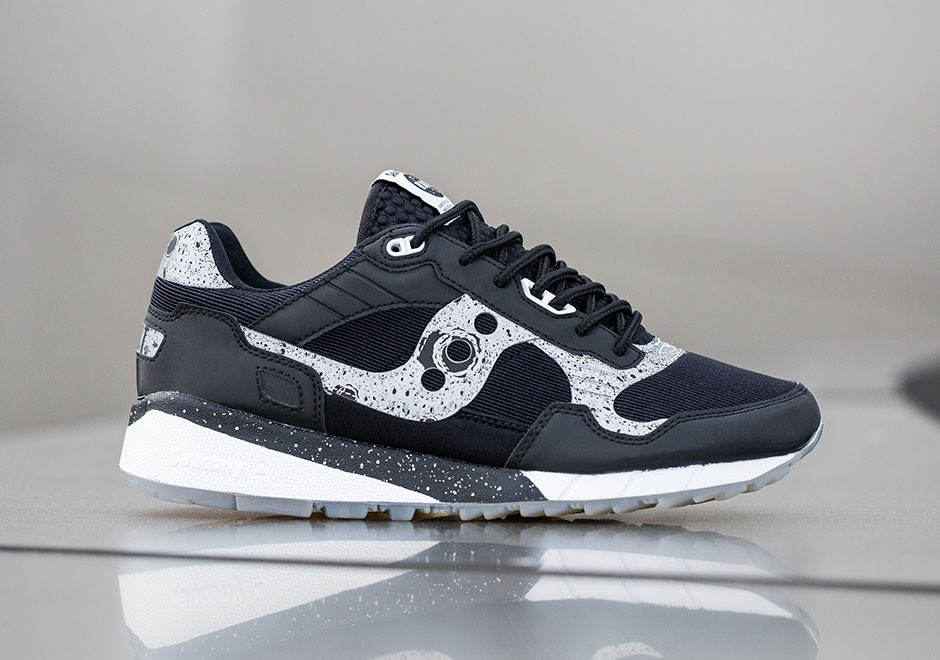 BAIT x Saucony Men Shadow 5500 - CruelWorld 6 Giant Leaps US Men Size 11 11.0