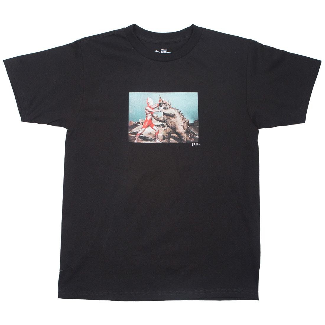 BAIT x Ultraman Men Kaiju Battle Tee (black)