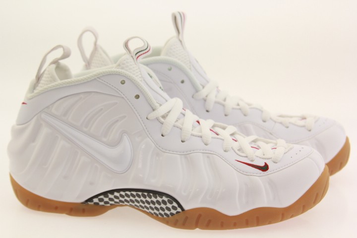 Nike Men Air Foamposite Pro (white / white-red-green)