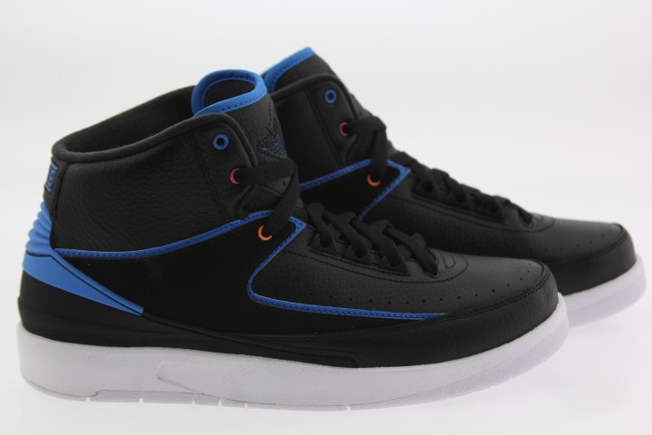 Air Jordan 2 Retro Big Kids (black / photo blue / pink)