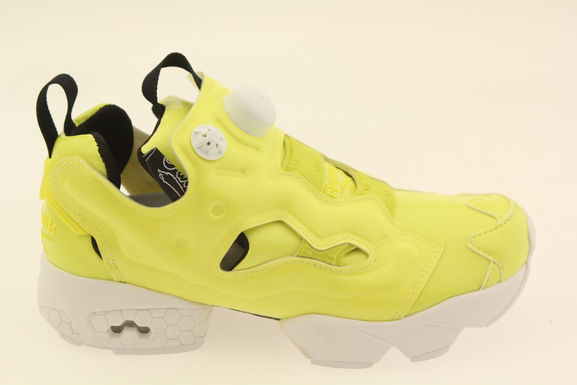 Reebok Women InstaPump Fury Overbranded (yellow / hero yellow / white / black)