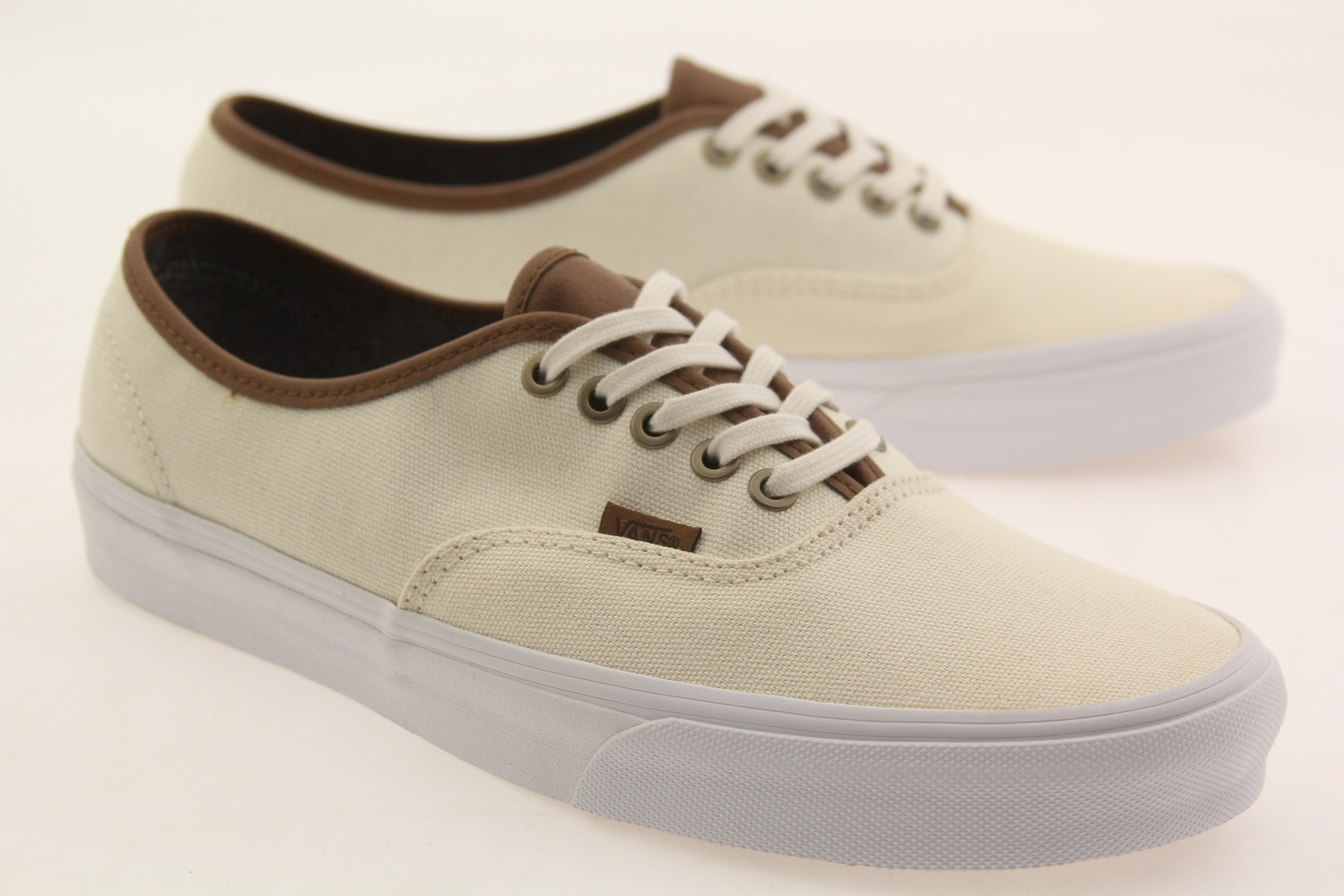 Vans Men Authentic - C and L (white / true white)