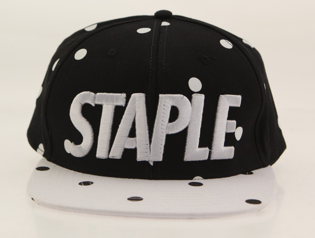 Staple Dot Snapback Cap (black)