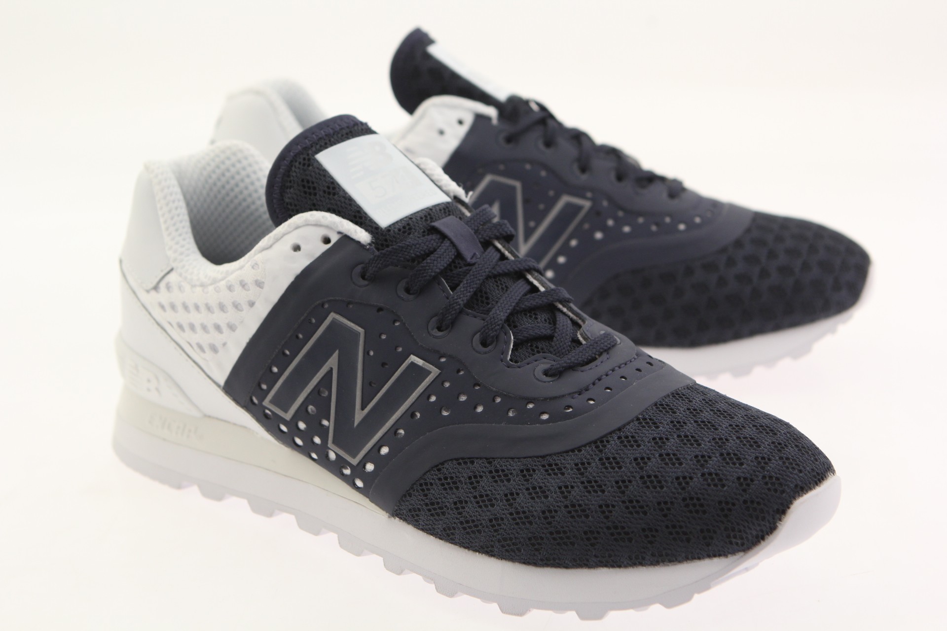 New Balance Men 574 Re-engineered Breathe MTL574MG (gray / white)