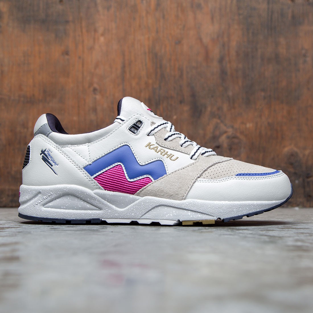 Karhu Men Aria 95 (white / lily / surf the web)