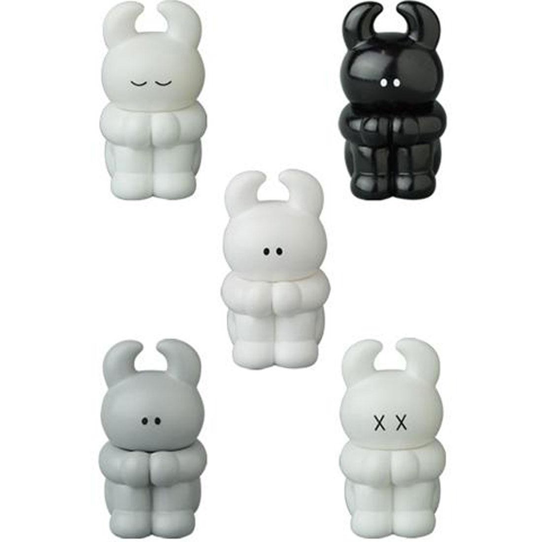 Medicom Kangaeru Uamou By Uamou VAG Vinyl Artist Gacha Box Series 13 Figure - 1 Blind Box