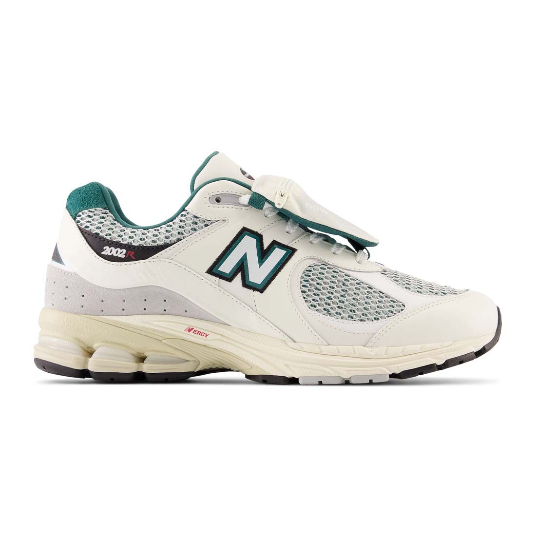 New Balance Men 2002R M2002RVD (white / gray)
