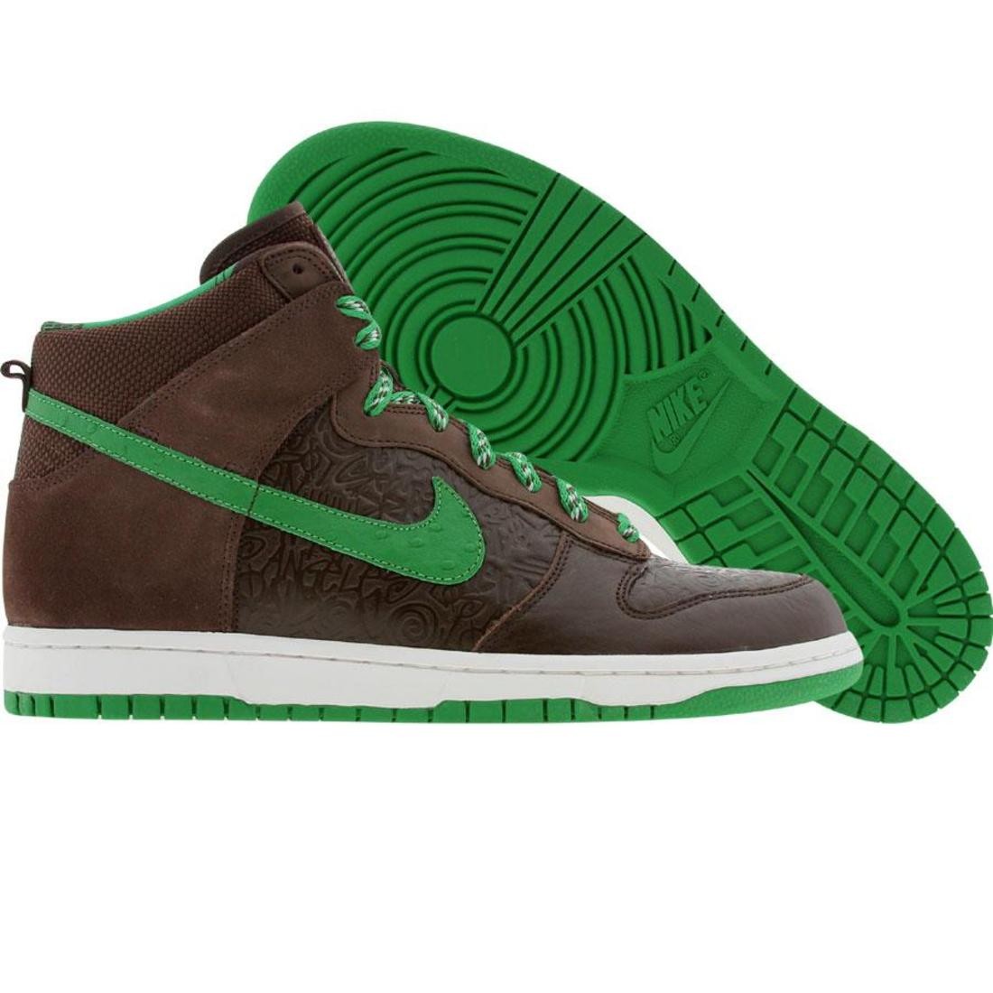 Nike Dunk High  2006 Stussy World Tour London Edition  (baroque brown / baroque brown / classic green)