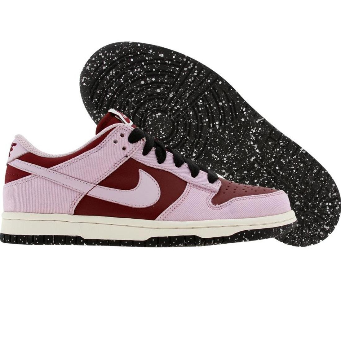 Nike Womens Dunk Low (team red / doll / black / sail)