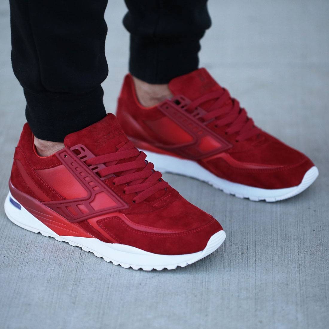 BAIT x Brooks Men Regent - Inferno US Men Size 11 11.0
