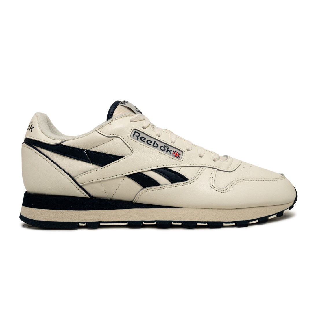 Reebok Men Classic Leather 1983 Vintage (white / chalk / vector navy / alabaster)