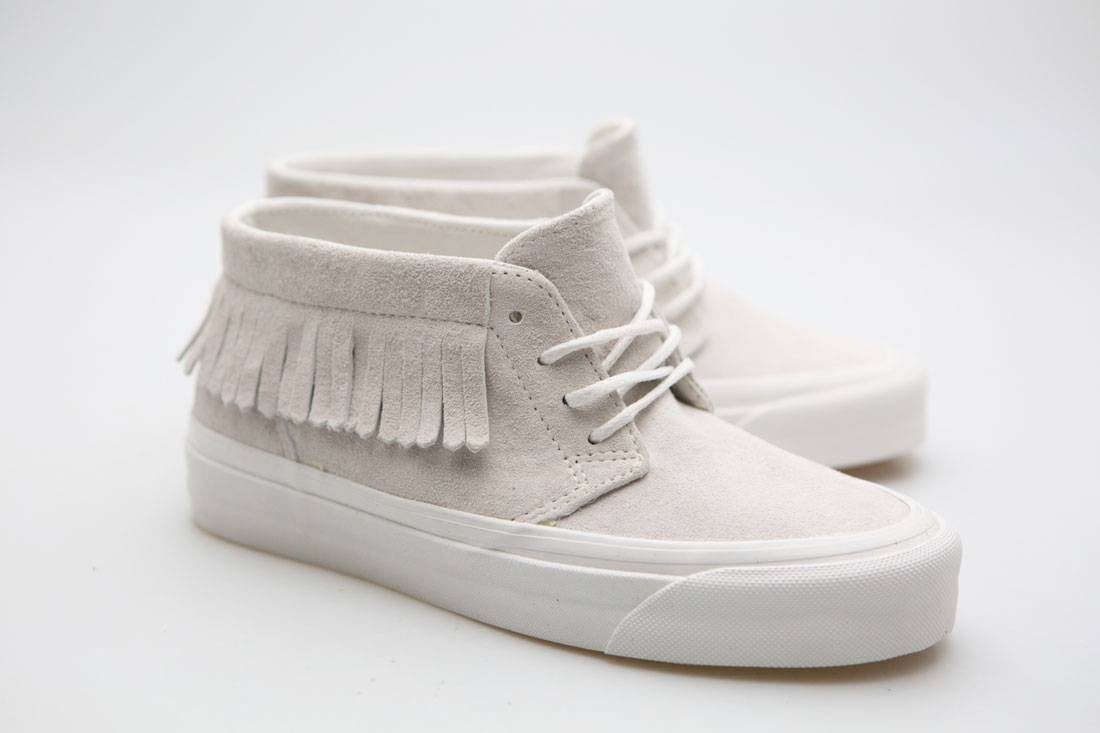 Vans Women Chukka Moc DX - Suede (white / blanc de blanc)
