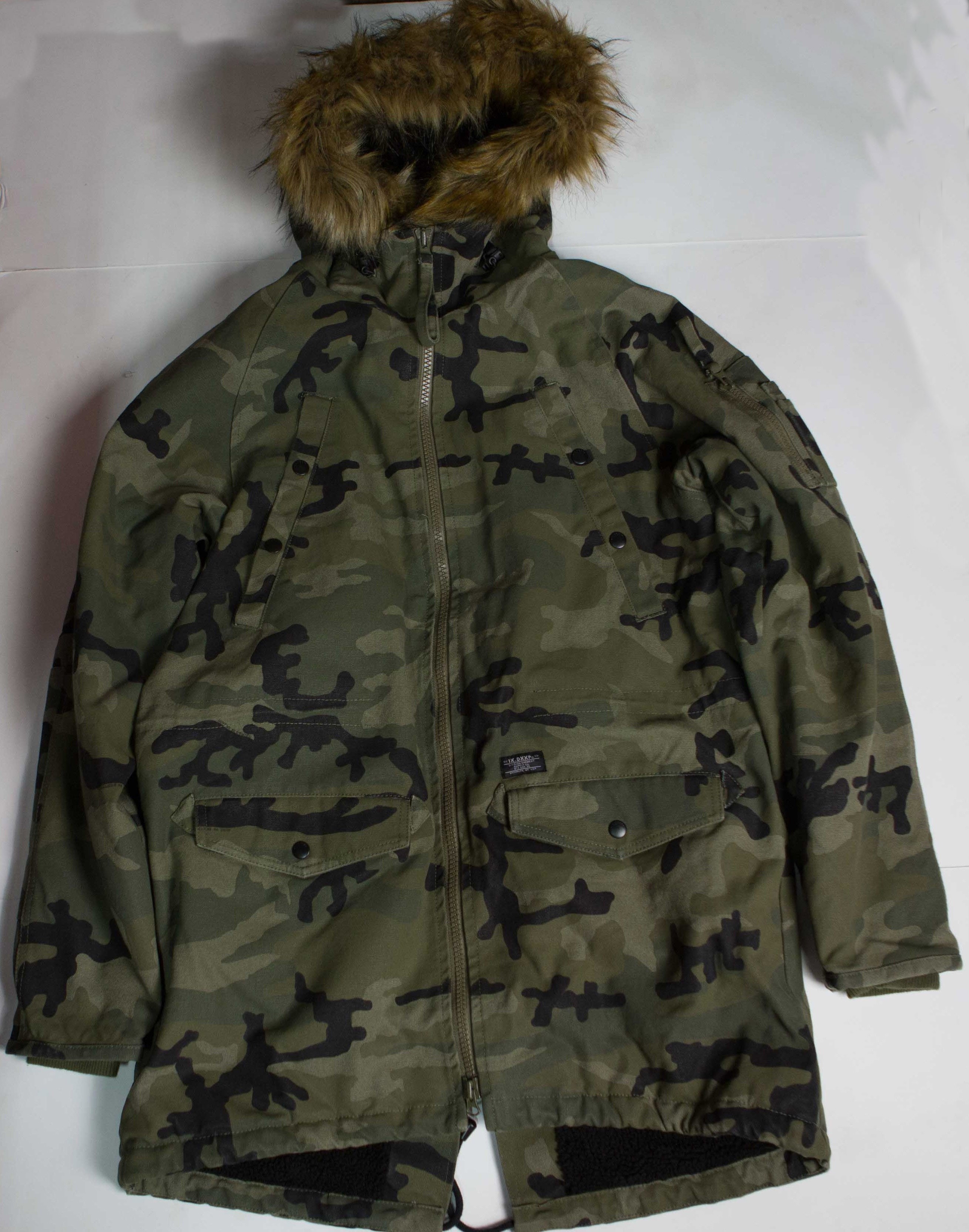 10 Deep Men Surplus Snorkle Jacket (camo / fade woodland)