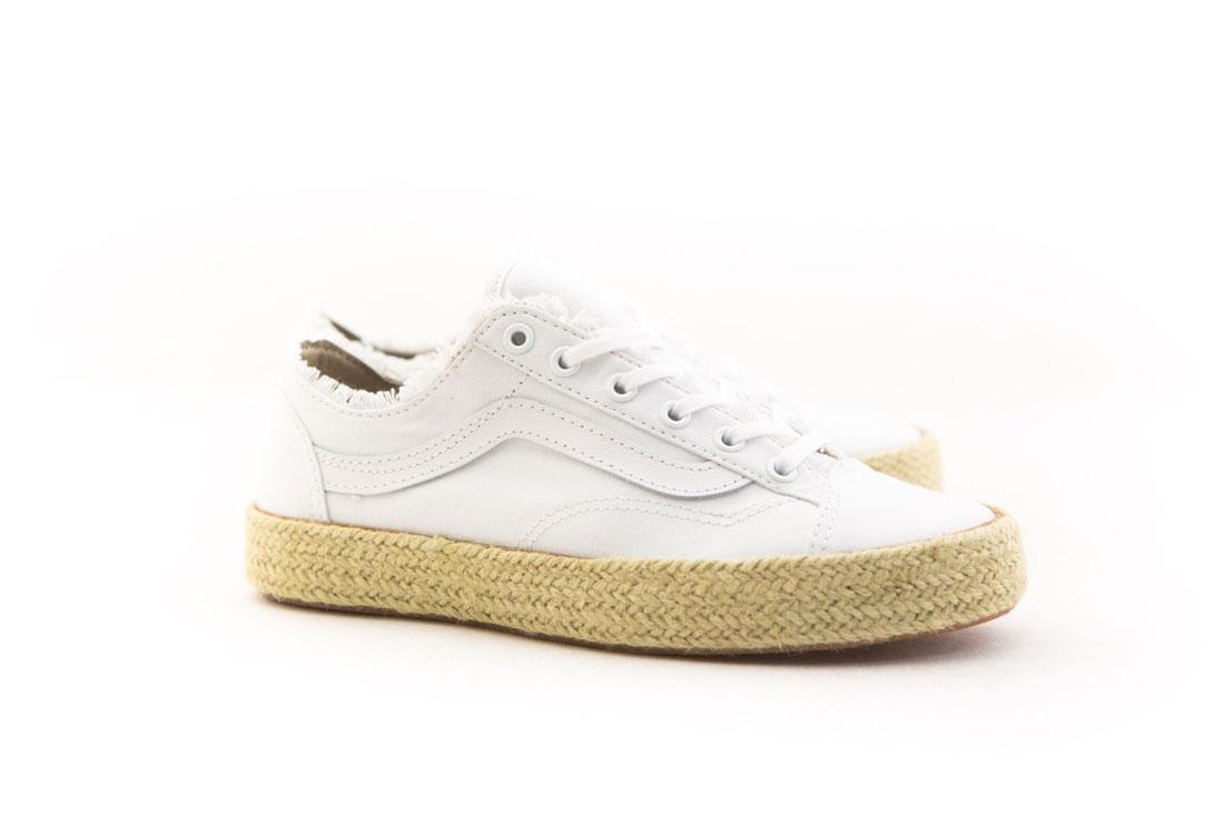 Vans Women Style 36 Decon - Frayed (white / true white)