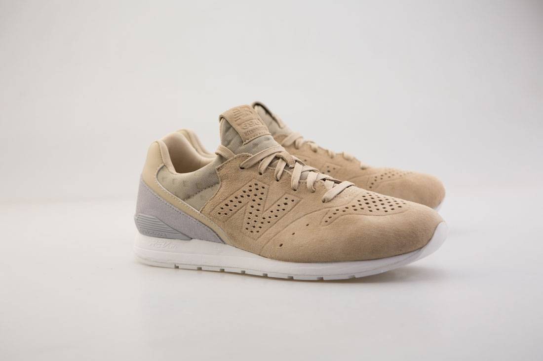 New Balance Men 696 Re-Engineered MRL696DJ (tan / sand / light grey)