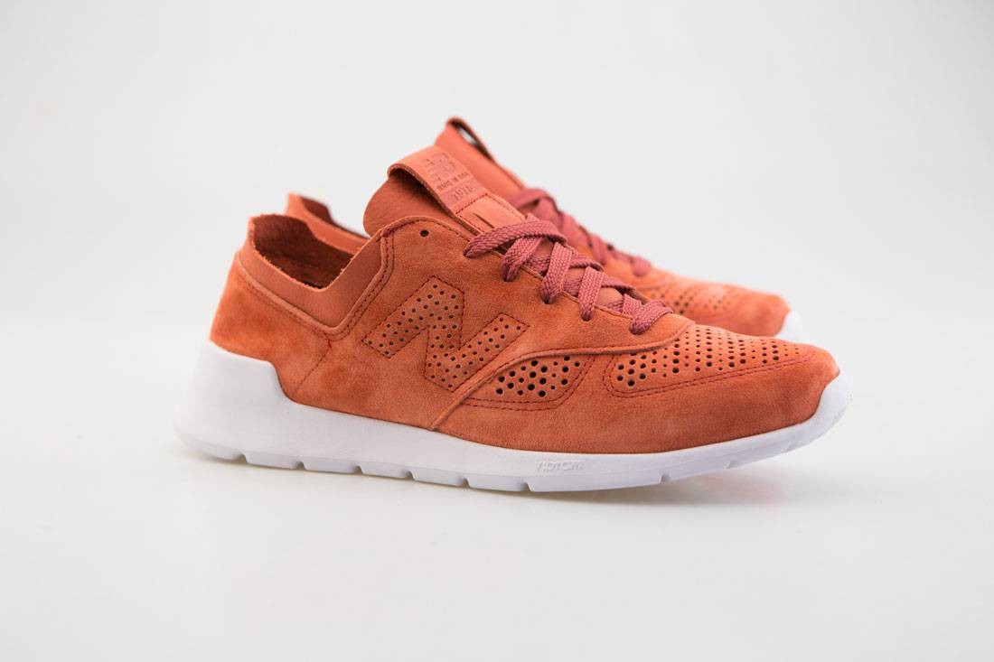 New Balance Men 1978 ML1978HB - Made In USA (red / salmon)