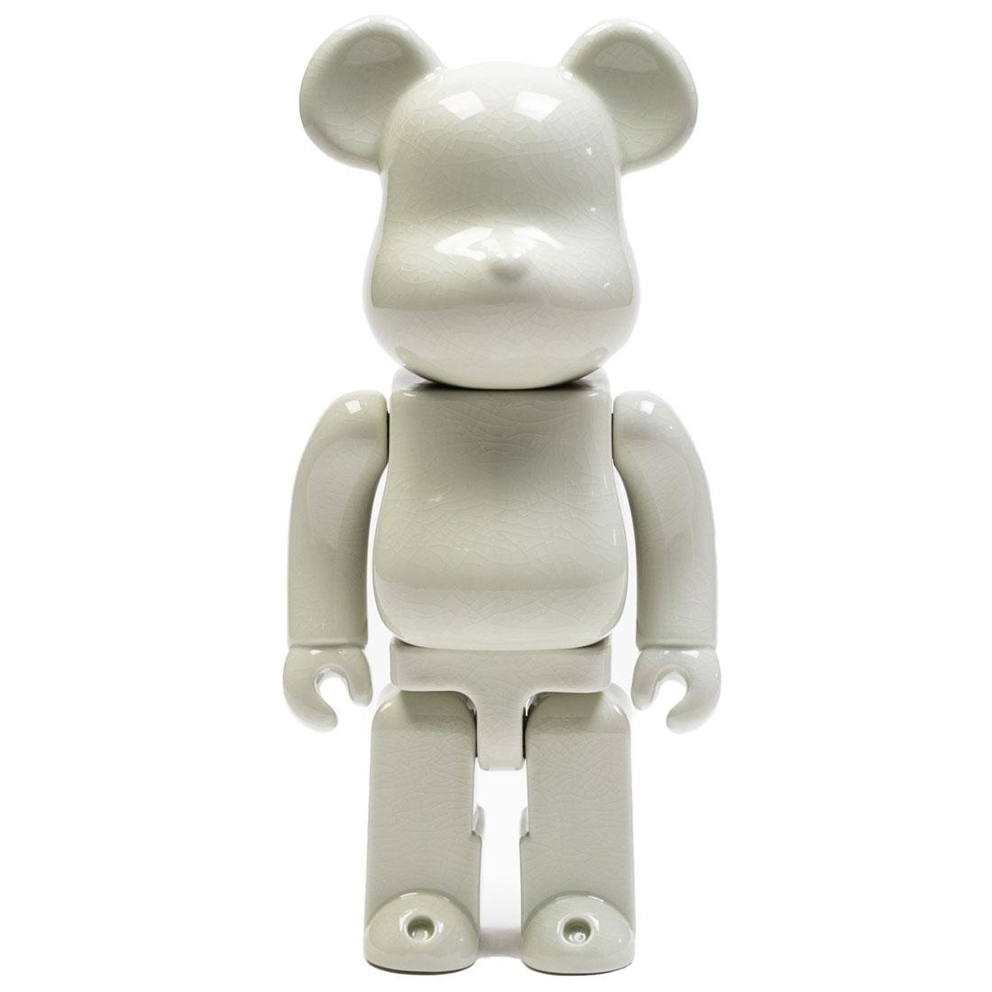 Medicom Kutani Be Awata-Yu 400% Bearbrick Figure (white)