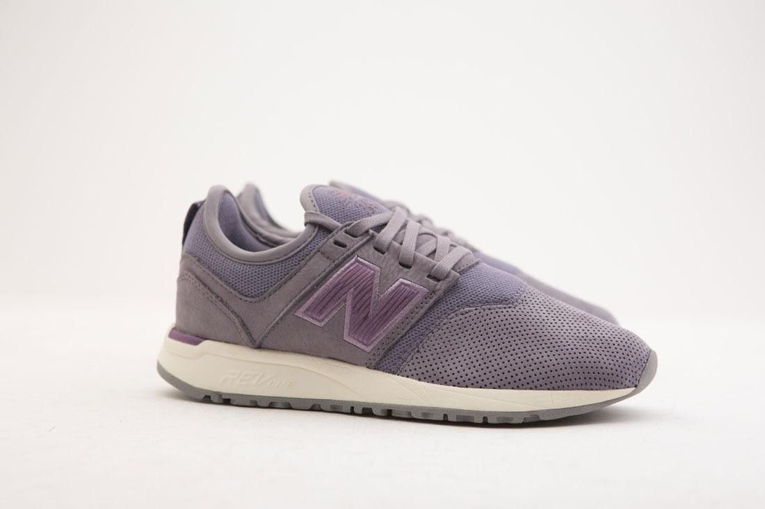New Balance Women Nubuck 247 WRL247WM (purple / strata / sea salt)